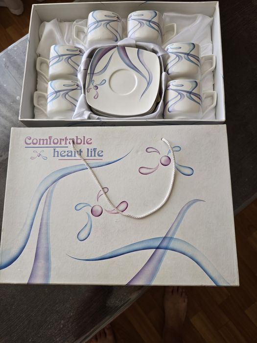 Продам чайный сервиз