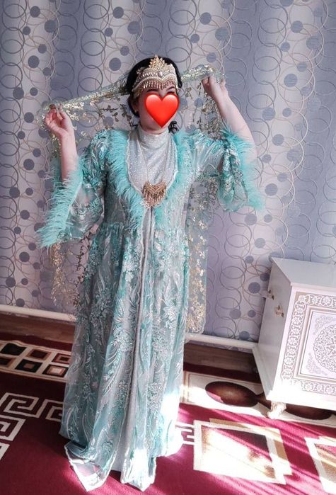 Продаётся платье