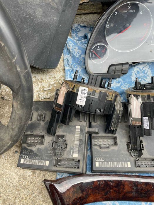 Части за Ауди А4 Б6/Б7,Пасат Б6,Голф 5