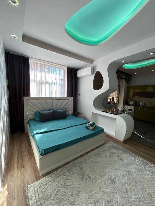 По суточно квартира Green Park