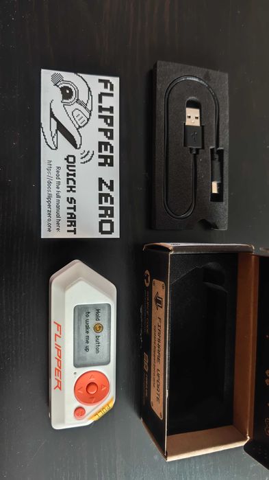 Продавам перфектен Flipper Zero