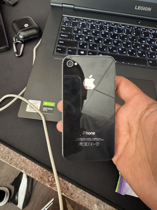 Iphone 4s 32GB с регистарации uzimei