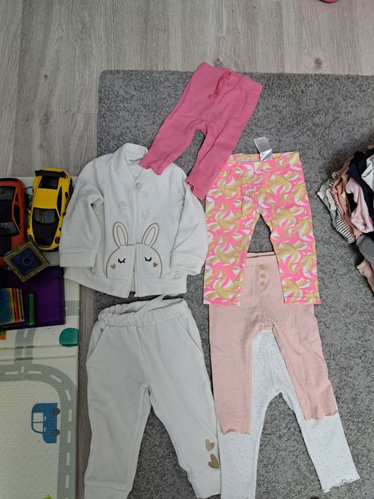 Lot haine mărimea 68