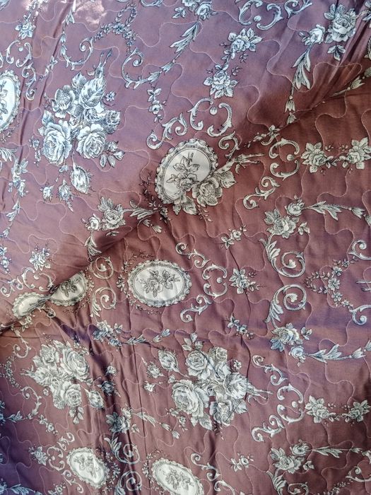 Двухсторонние одеяло-покрывало