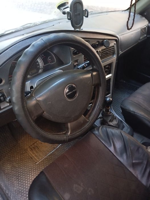 Нексия 2 сотилади