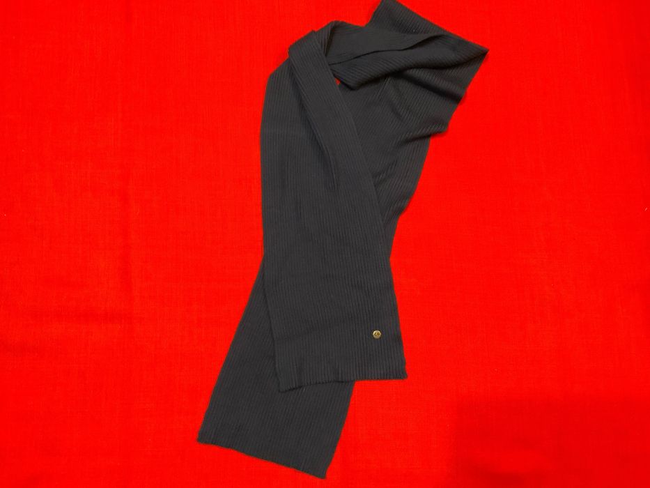 Hugo Boss-оригинален шал