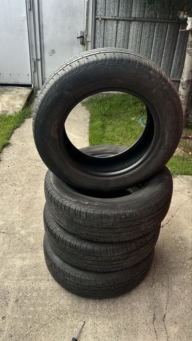 Продам баллоны R17 225/65 Dunlop