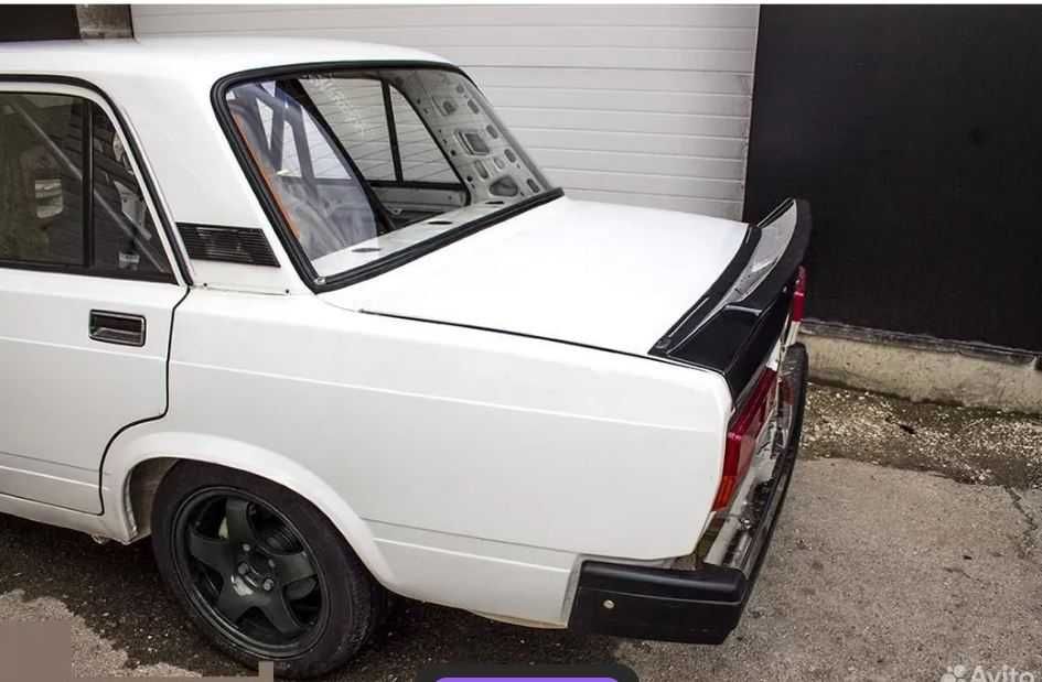 Сенник задно стъкло,Опушени стопове, ,фарове, НИВА, # Лада,