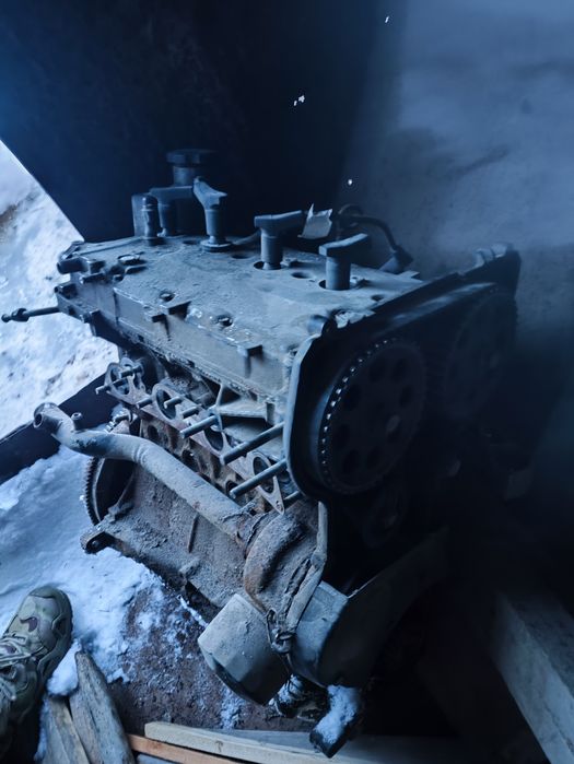 Мотор ВАЗ 16 клапанный