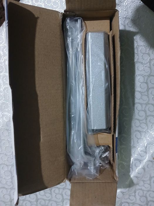 Доводчик дверей...