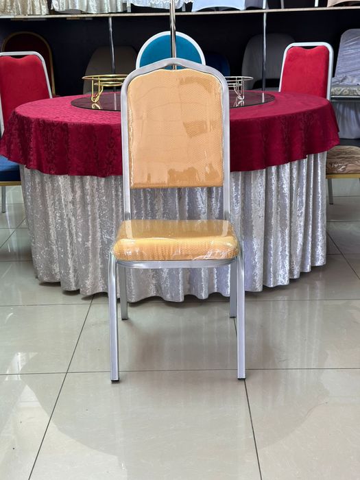 Атырау.Стулья .Стол .Орындык