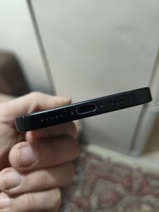 iPhone 15 на запчасти