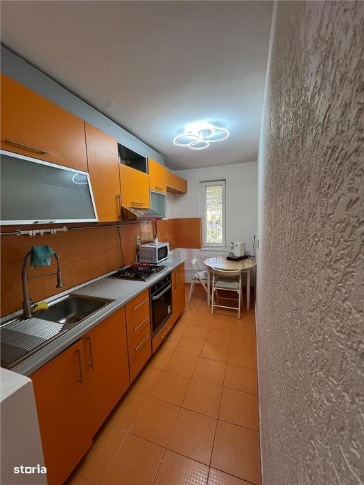 Garsoniera zona TEI