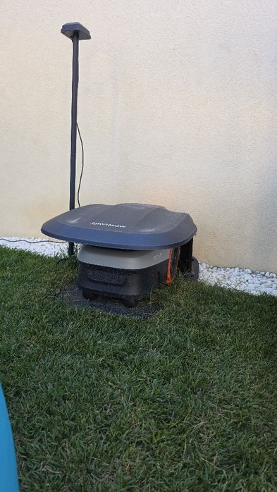 Robot tuns gazon Navimow i105