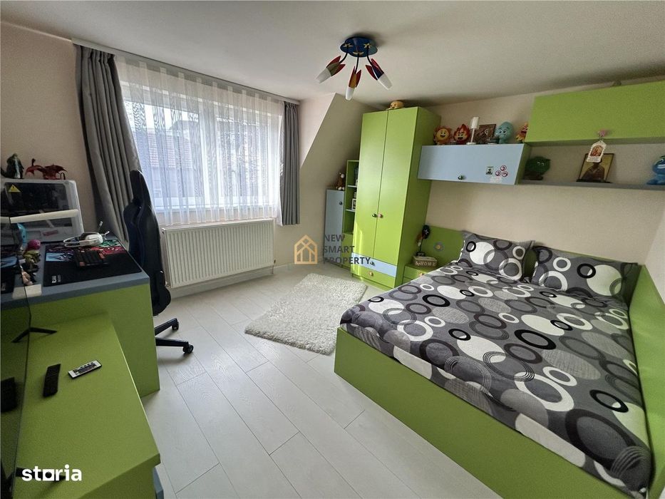 De vanzare casa 4 camere Cantemir