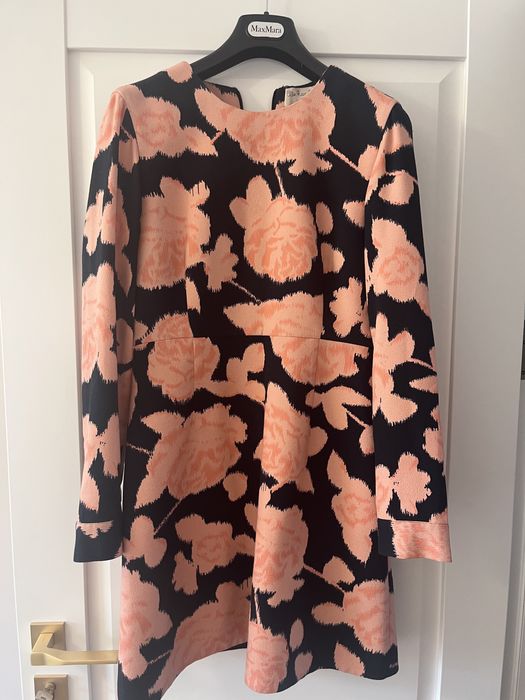 Платья, кофты, размер М, Италия.