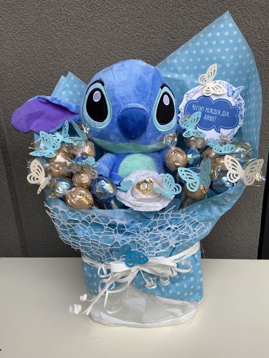 Букет със Стич и бонбони