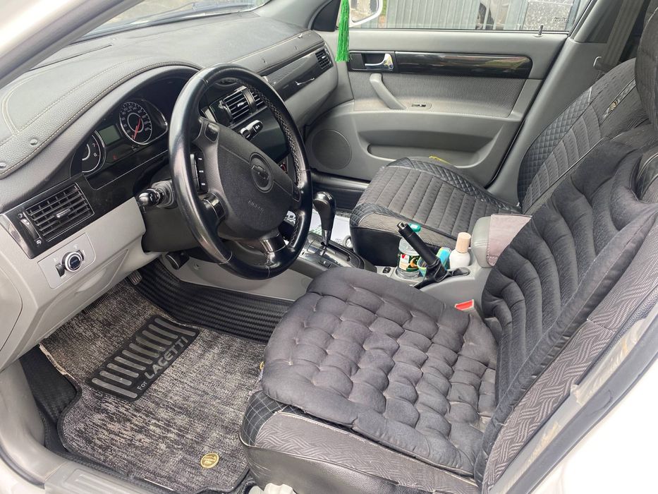 Chevrolet Gentra 3 позиция с люком