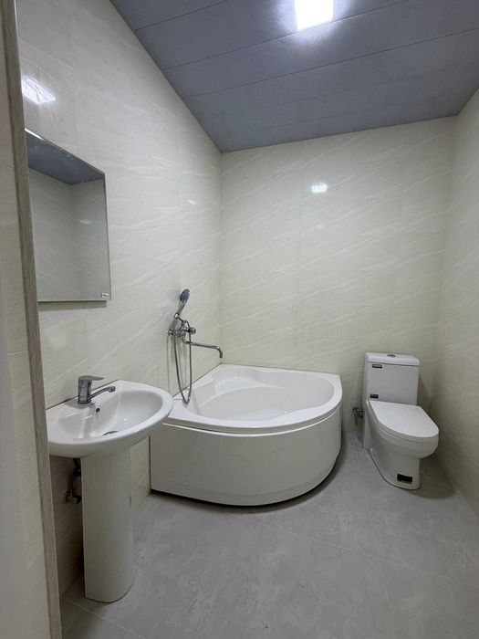 Срочно продается 2-сотик 6-комн участка в Сергели Ханабад махалля