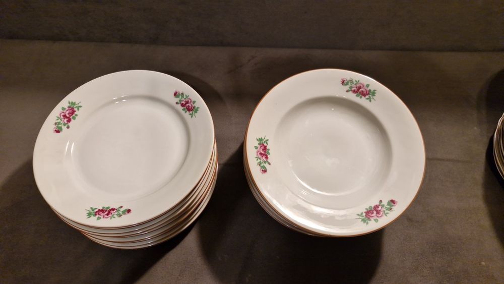 Порцеланов сервиз