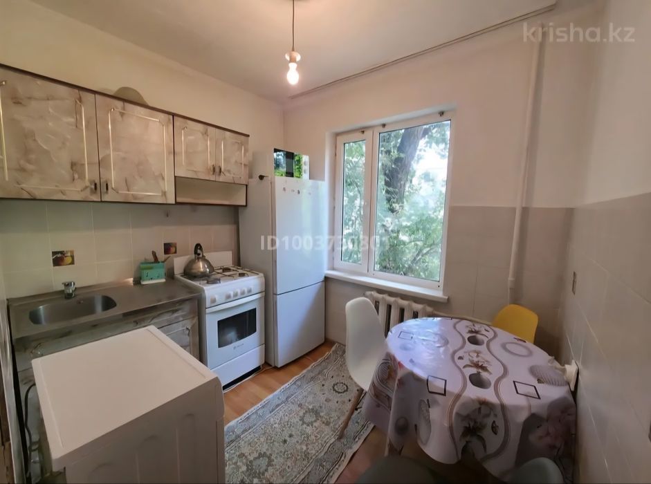 Сдается 2х ком квартира Саяхат