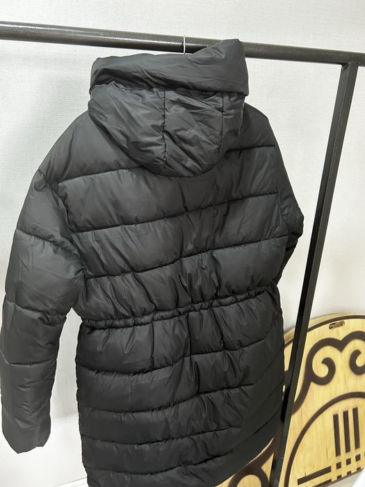 Продаю женский пуховик