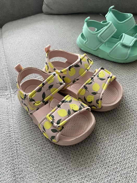 Сандали H&M размер 20/21 и 22/23