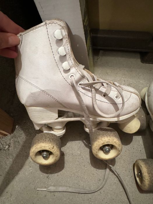 Детски кънки от естествена кожа