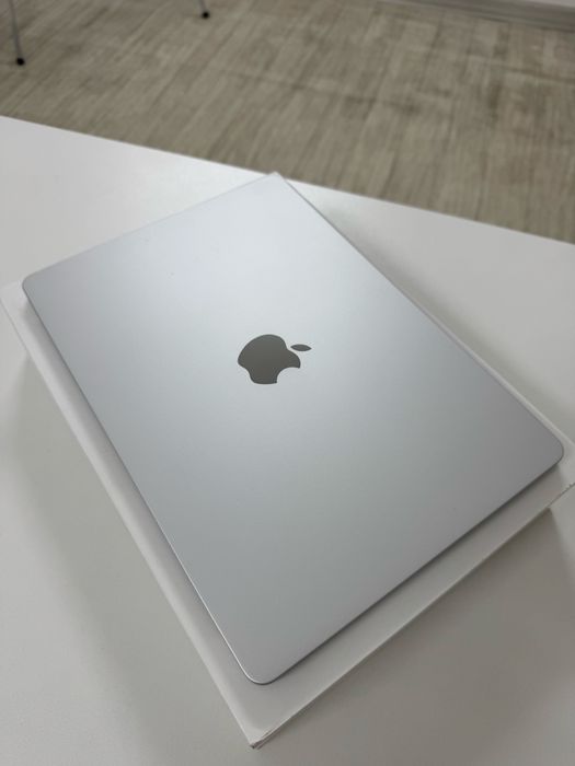 Macbook Air M3, 2024