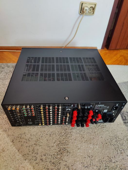 Vand amplificator Yamaha RX-V2600 , 7x130W