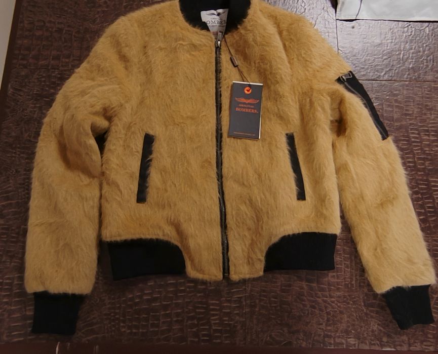 Geaca Original Bomber, impermeabila, din lana naturala, masura S și M