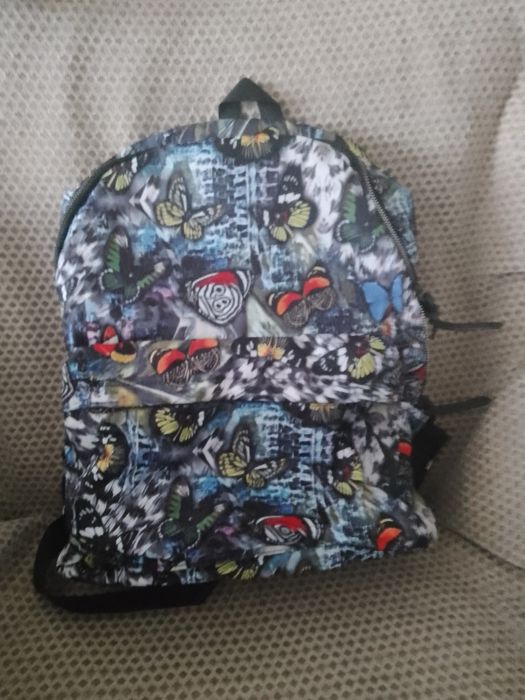 Рюкзаки, сумки,ранцы