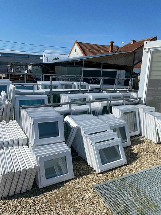 ferestre termopan albe noi 300 lei