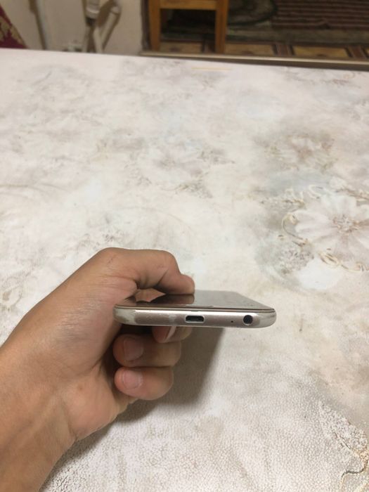 J3 (2017), xolati zor