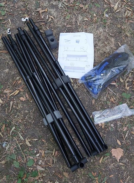 Мрежа, маркировка, ракети и пера за бадминтон