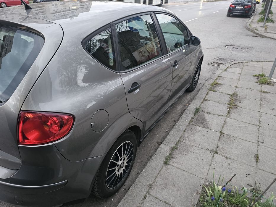 Продавам seat altea