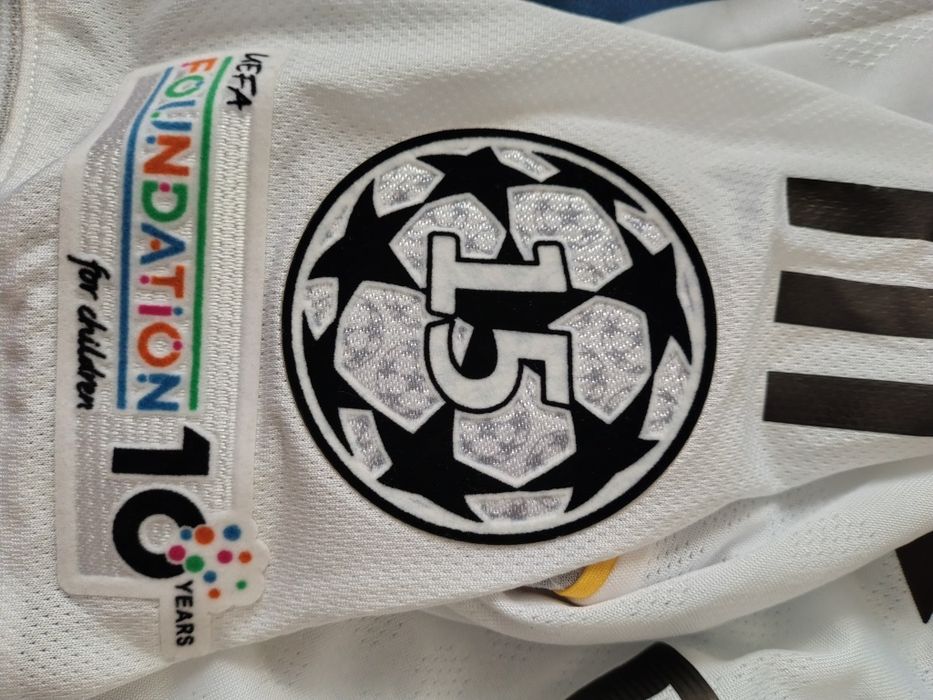 Tricou de fotbal cu Real Madrid original