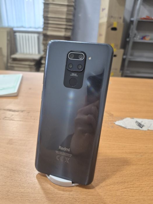 Redmi note 9 128/4 без торга
