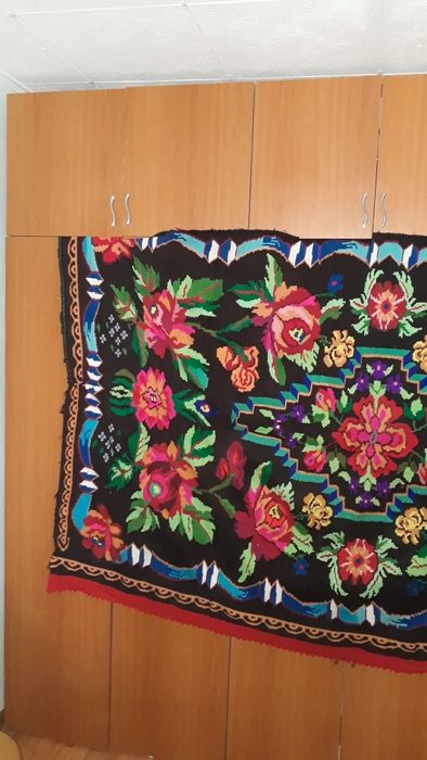 Covor poular tesut manual