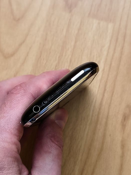 iPhone 3Gs 16GB, чист айклауд