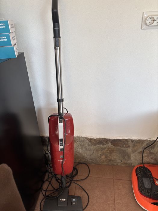 Aspirator vertical