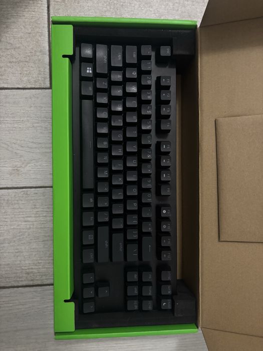 Razer huntsman v2 tenkeyless