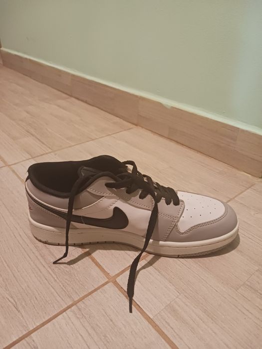 Nike air jordan 1 low