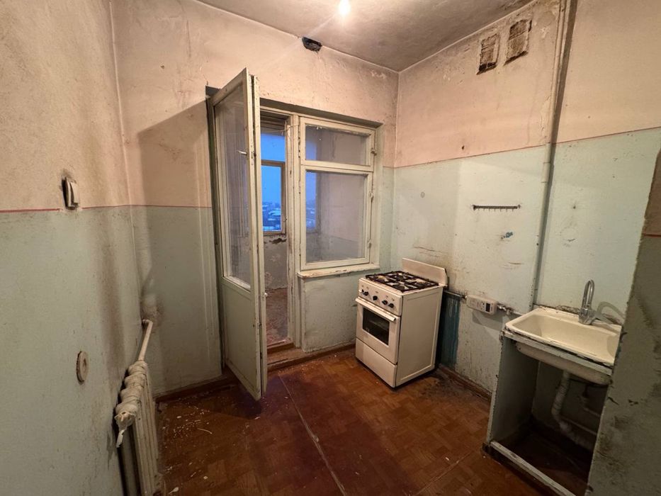 Аренда  ! Юнусабад-15  2/5/5  пустая