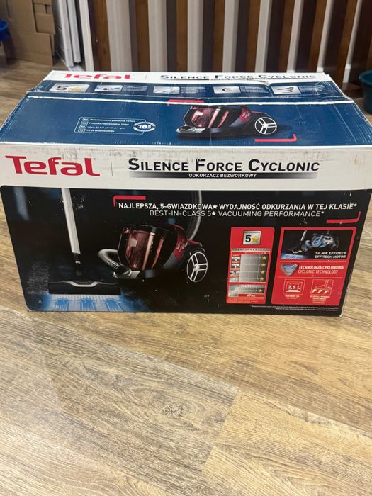 Пылесос Tefal в отличном состоянии