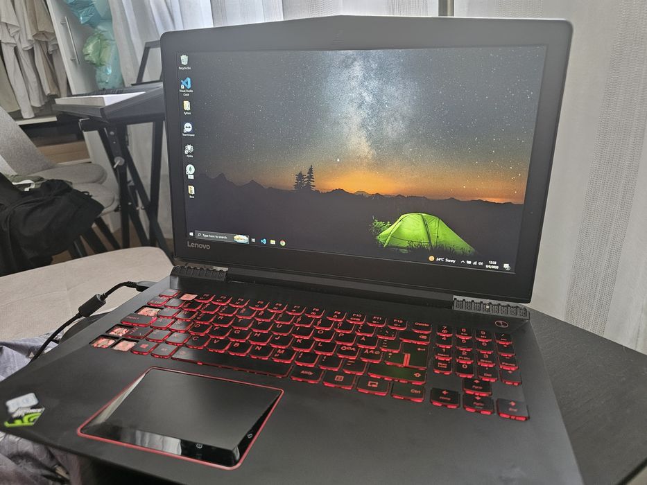 Lenovo Legion Y520 Gaming i5-7300HQ GTX 1060 Max-Q
