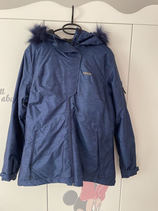 Дамски якета/елек на 2 снимка