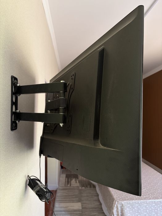 Televizor ikkita 32va43