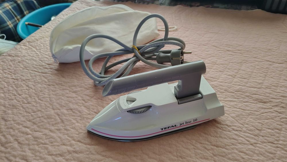 Fier de calcat portabil Tefal Jet Line 10 613W