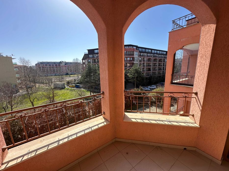 Продава се Двустаен апартамент в к.к. Слънчев бряг - 64 кв.м за 694 €/кв.м - Снимка #11